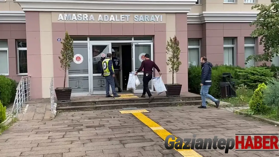 Maden ocağında toplanan deliller adliyeye getirildi