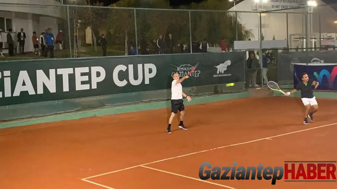 Mehmet Şimşek Tenis Kompleksi açılışı yapıldı