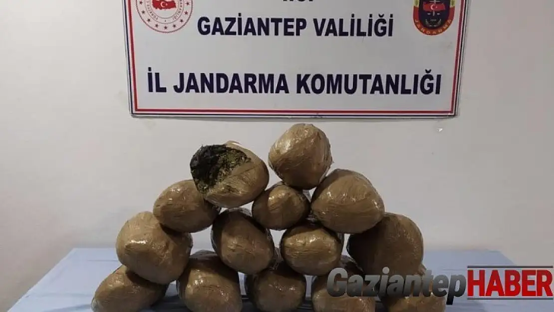 Motosiklette 28 kilo esrar yakalandı