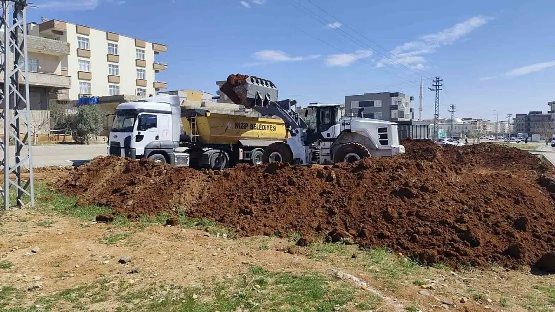 Nizip Belediyesi, vatandaşların huzuru ve konforu için sahada