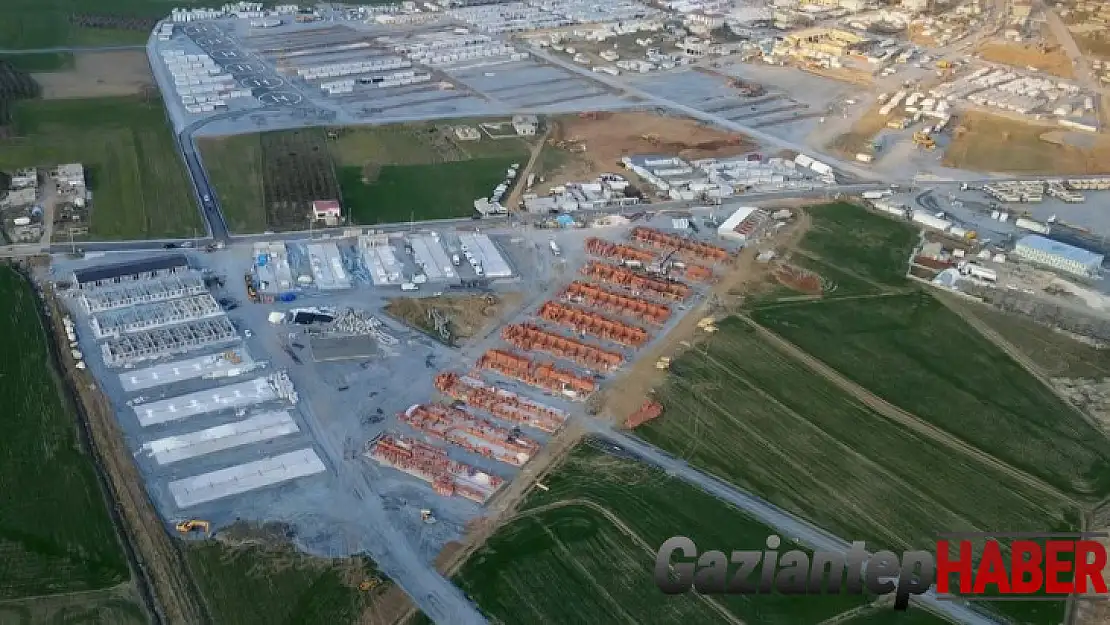 Nurdağı'nda yığma yapı, konteyner kent ve prefabrik ev çalışmaları hız kazandı