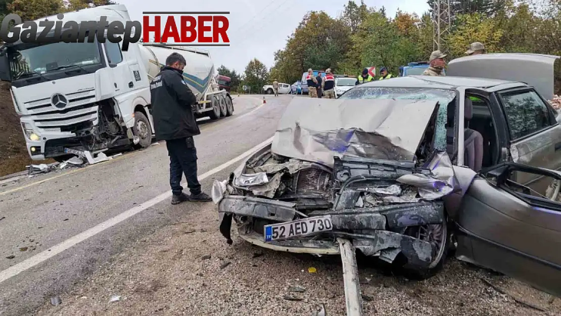 Ordu'da otomobil ile tır çarpıştı: 3 ölü, 3 yaralı