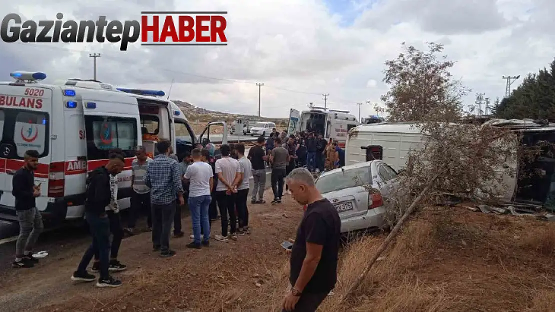 Osmaniye-Gaziantep karayolunda hatalı sollama kaza getirdi: 8 yaralı