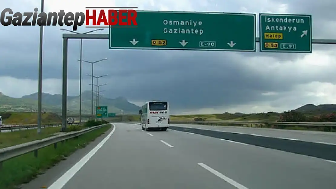 Osmaniye-Gaziantep Yolu Üstyapı Yenileme Çalışmaları Nedeniyle Trafik Kapatıldı