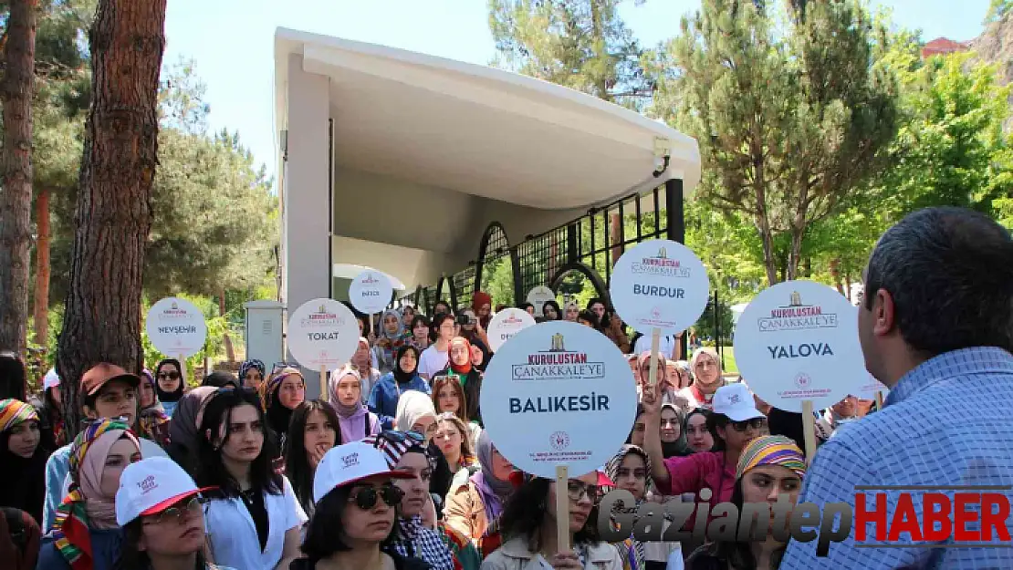 Türkiye'nin 81 ili ve KKTC'de 863 öğrenci Osmanlı Devletinin kurulduğu topraklara geldi