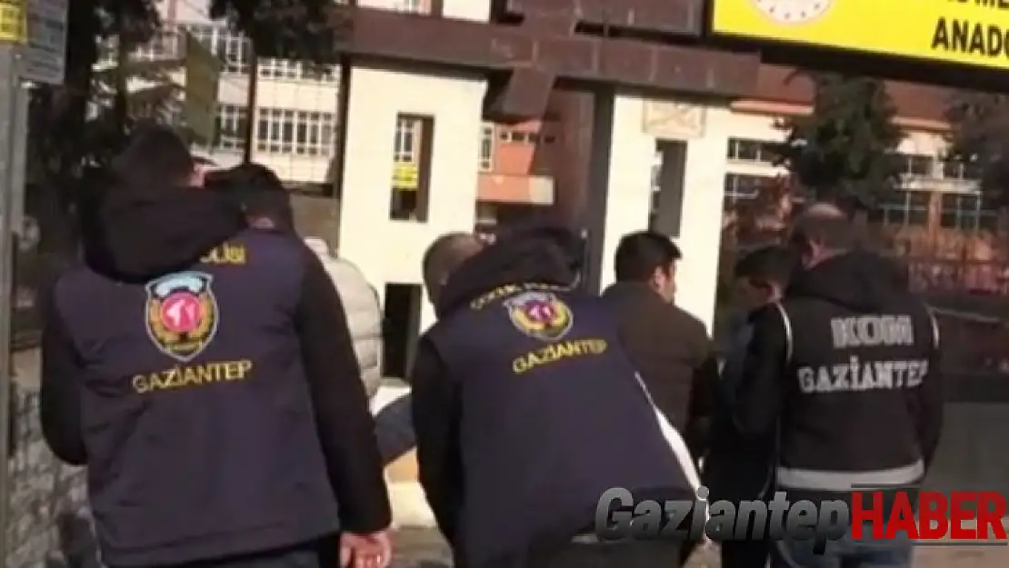 Polisten okul çevrelerinde denetim
