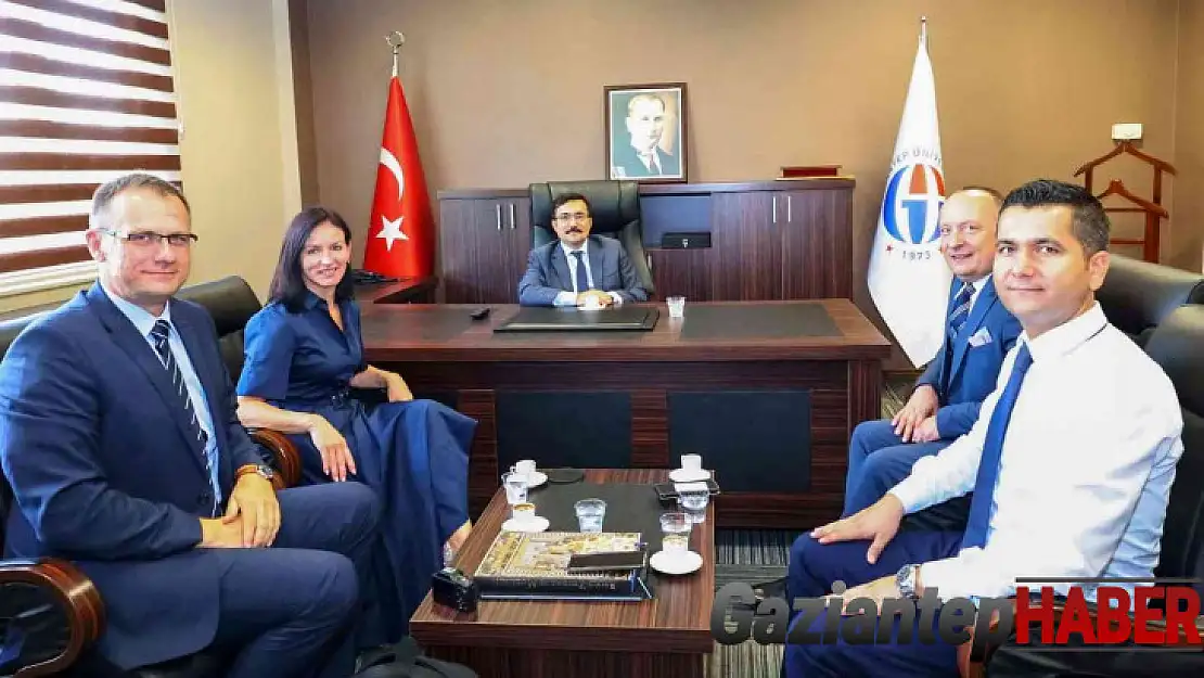 Polonya'dan GAÜN'e akademik ziyaret