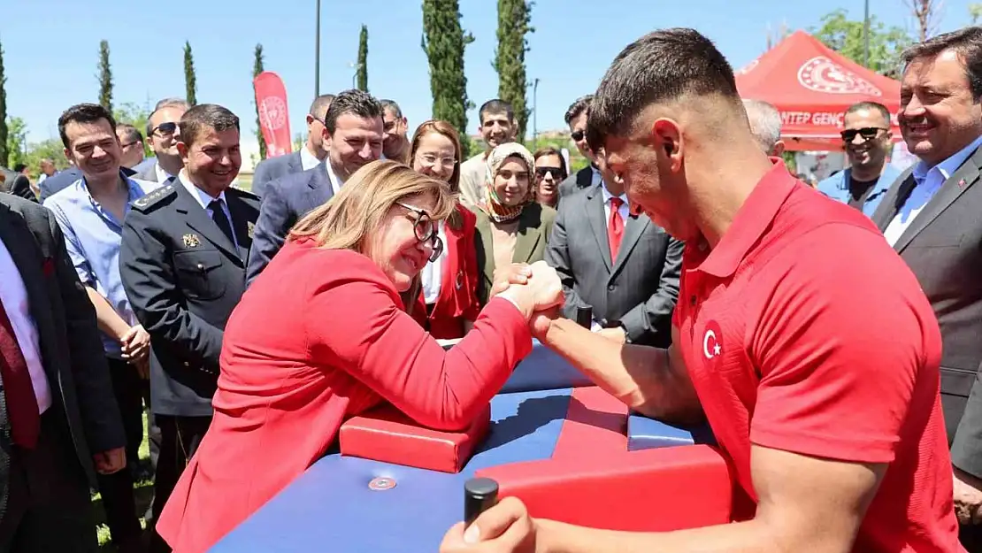 Şahin'in bileği bükülmedi