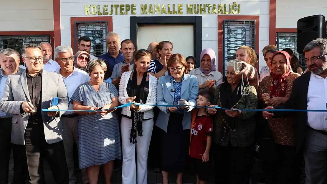 Şahin, Üçoklar ve Kolejtepe muhtarlık ofislerini halkla beraber açtı