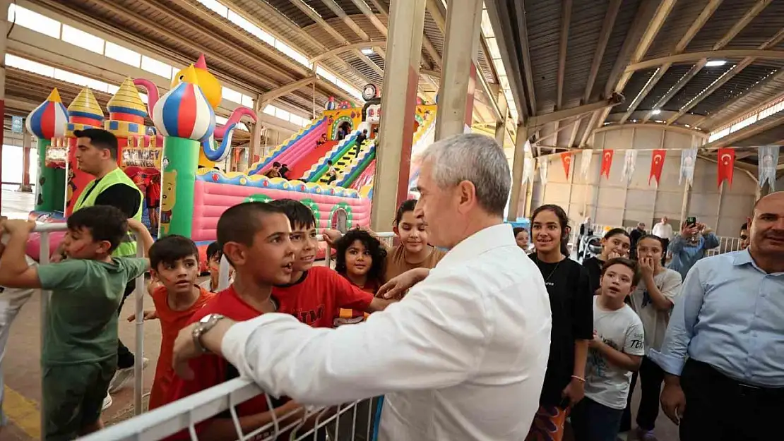 Şahinbey Belediyesi mahalleleri şenlendiriyor