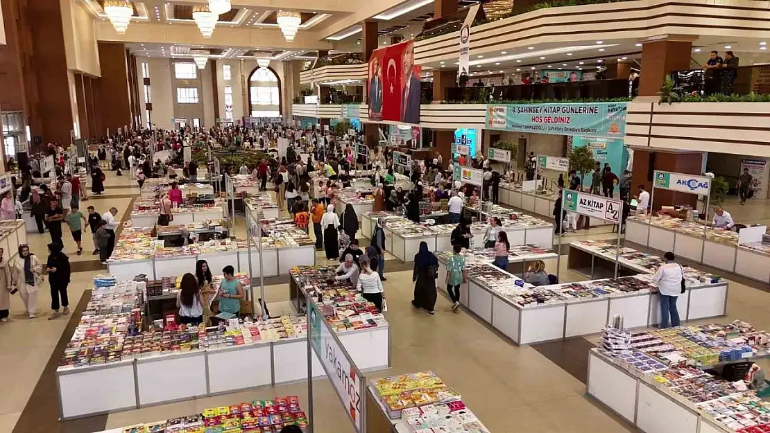 Şahinbey Belediyesinin kitap fuarlarını 2 milyona yakın kişi ziyaret etti