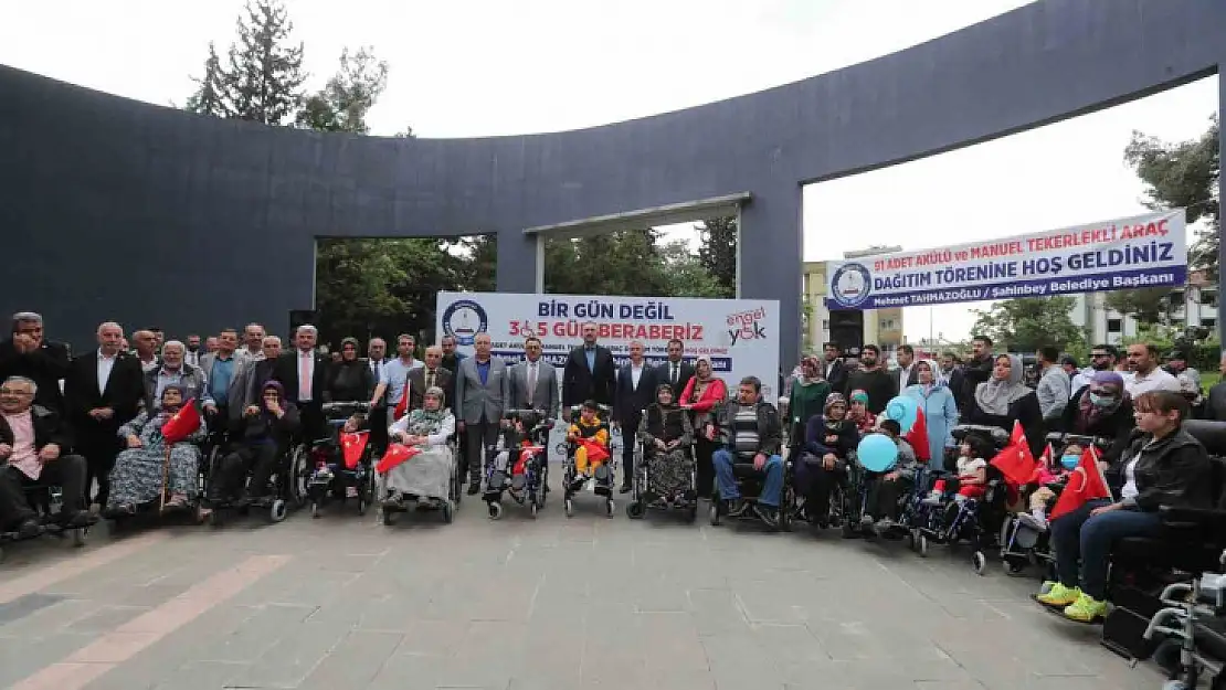 Şahinbey'de 91 engelliye tekerlekli sandalye
