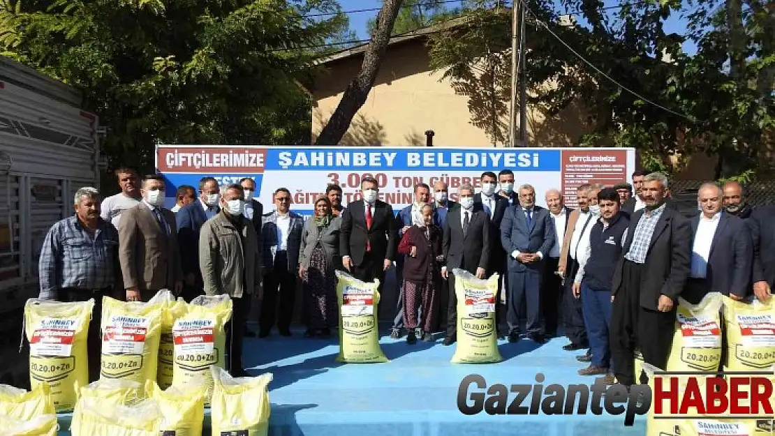 Şahinbey'de çiftçiye 3 bin ton gübre dağıtıldı