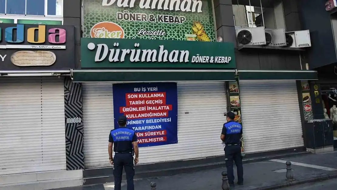 Şahinbey'de tarihi geçmiş ürün kullanan dürümcüye kapatma cezası