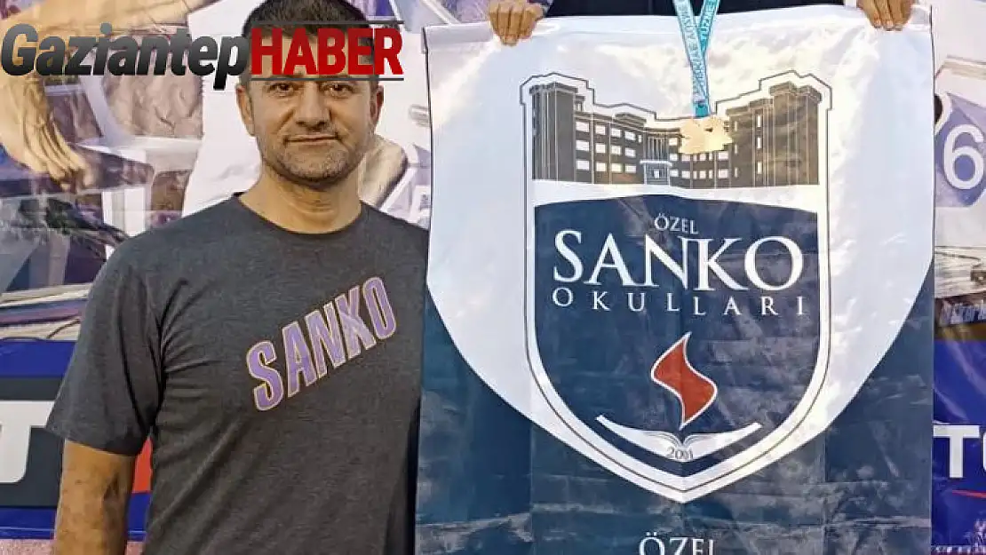 SANKO Okulları öğrencisi yüzmede Türkiye üçüncüsü oldu