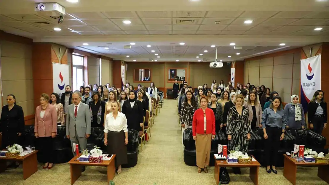 SANKO Üniversitesi'nde 'Popüler Diyetler Sağlıklı mı' başlıklı panel düzenlendi