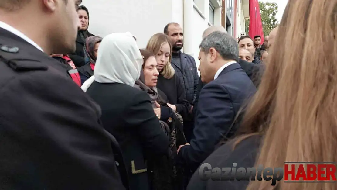 Şehit annesinden HDP ve CHP'ye 'terörist' çıkışı