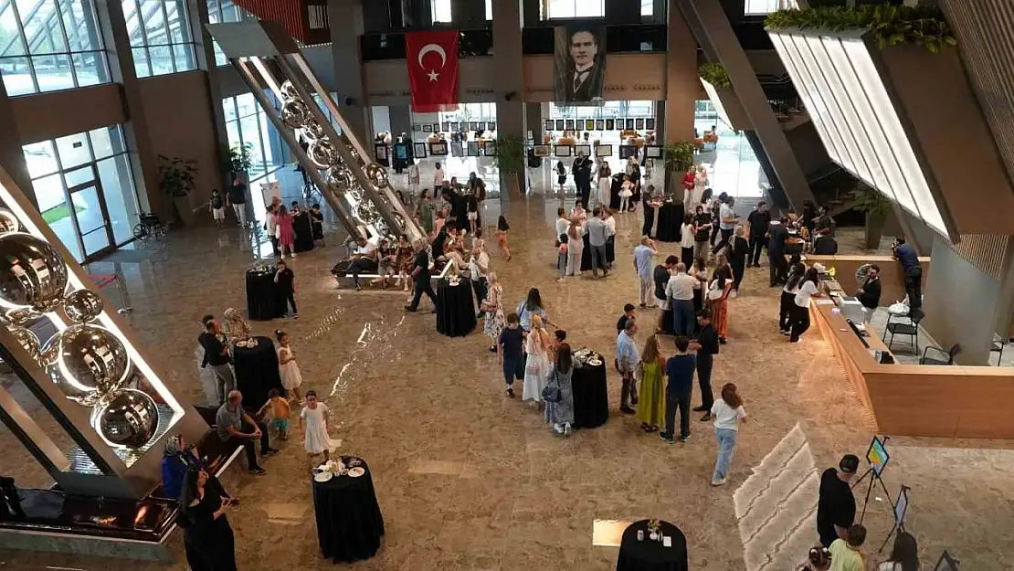Şehitkamil'de sanat yolculuğu sergiye dönüştü