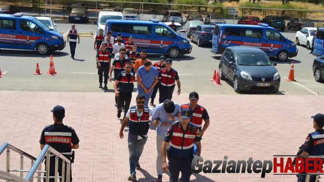 Silahla vurduktan sonra cesedi yakıp asitle eritmeye çalışmışlar