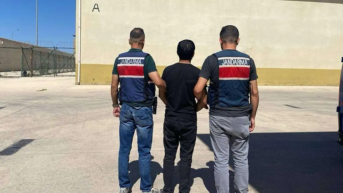 Silahlı yağma suçundan kesinleşmiş cezayla aranan şahıs yakalandı
