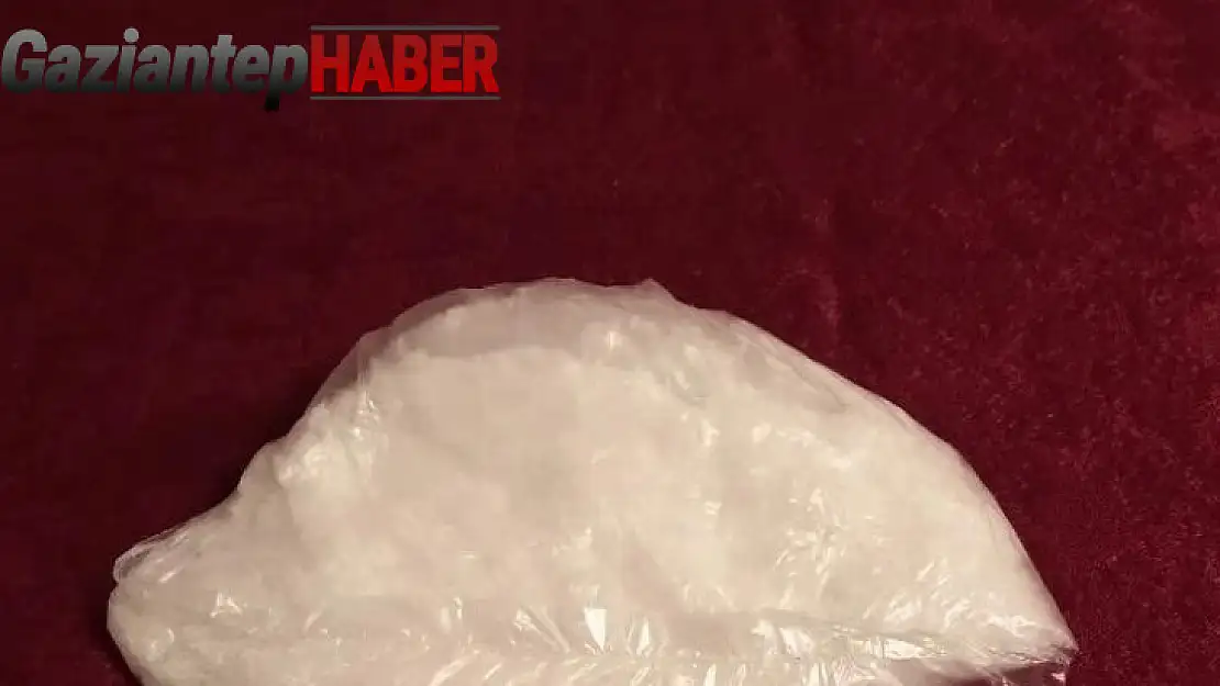Şüphe üzerine durdurulan 3 şahsın üzerinden uyuşturucu çıktı