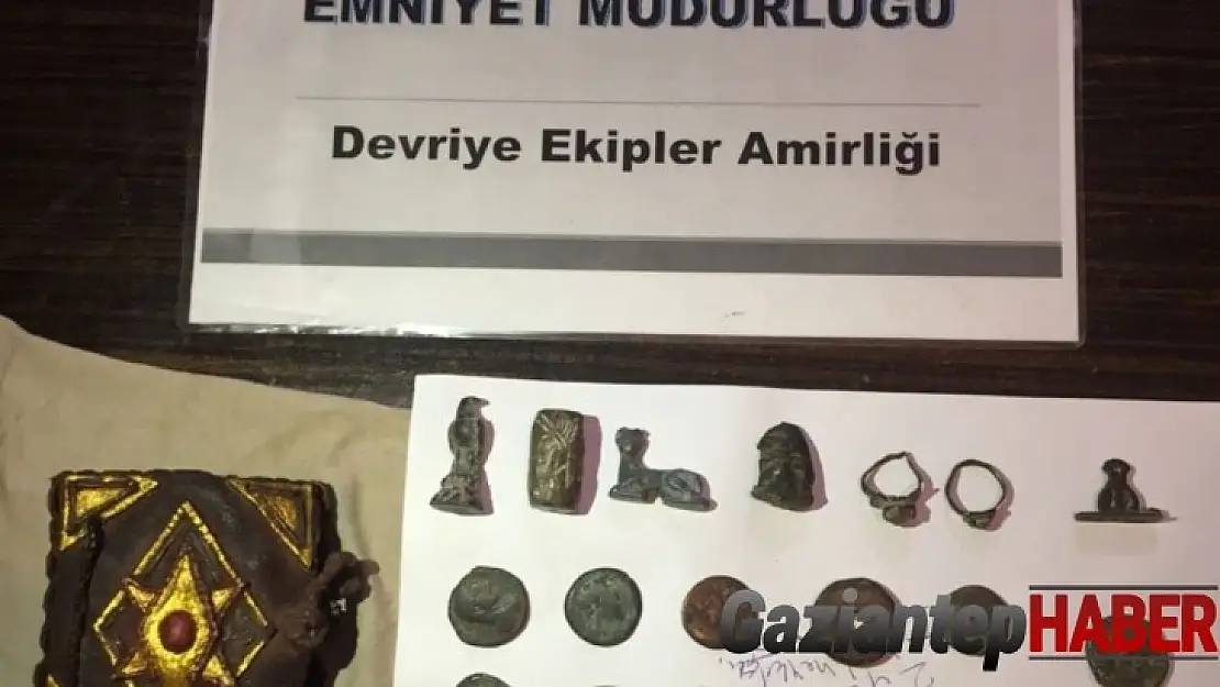 Tarihi eser kaçakçıları yakayı ele verdi