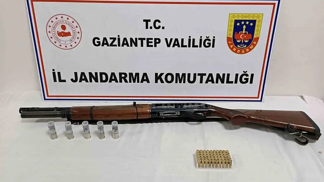 Tartıştığı husumetlilerini silahla yaralayan şahıs tutuklandı