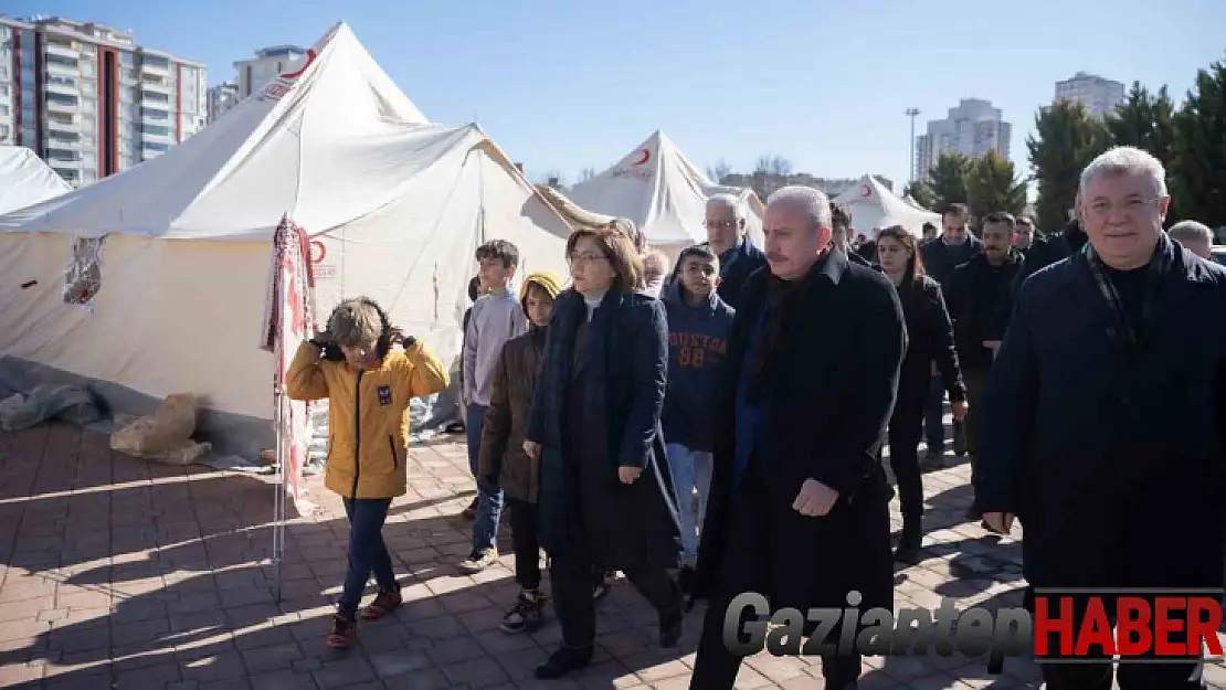 TBMM Başkanı Şentop çadır kenti ziyaret etti