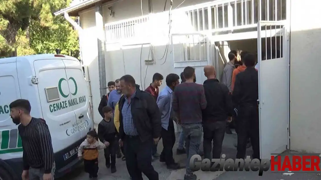 Tedavi için geldiği hastanede sedyeden düşen hasta hayatını kaybetti