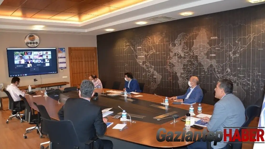 TİM Başkanı İsmail Gülle'den hububat bakliyat ihracatçılarına övgü yağdı