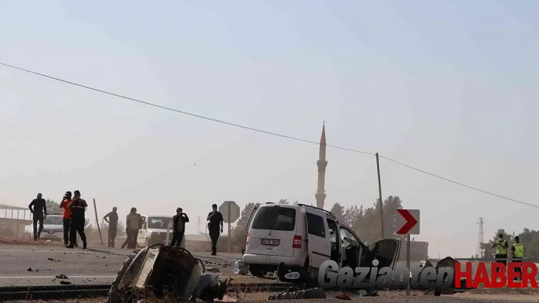 Traktörün ikiye bölündüğü feci kazada 1 kişi öldü, 3 kişi yaralandı