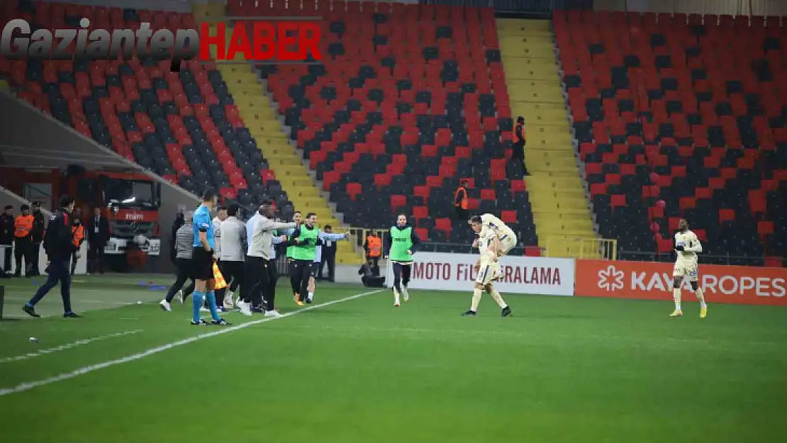 Trendyol Süper Lig: Gaziantep FK: 0 - Ankaragücü: 1 (İlk yarı)