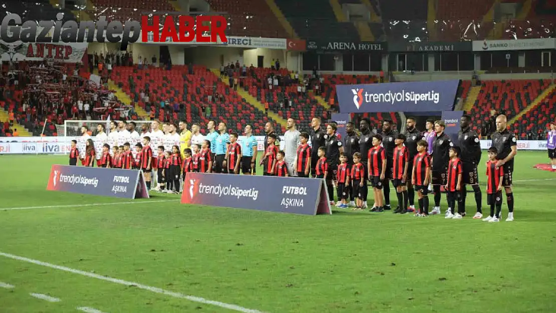 Trendyol Süper Lig: Gaziantep FK: 0 - Samsunspor: 1 (Maç devam ediyor)