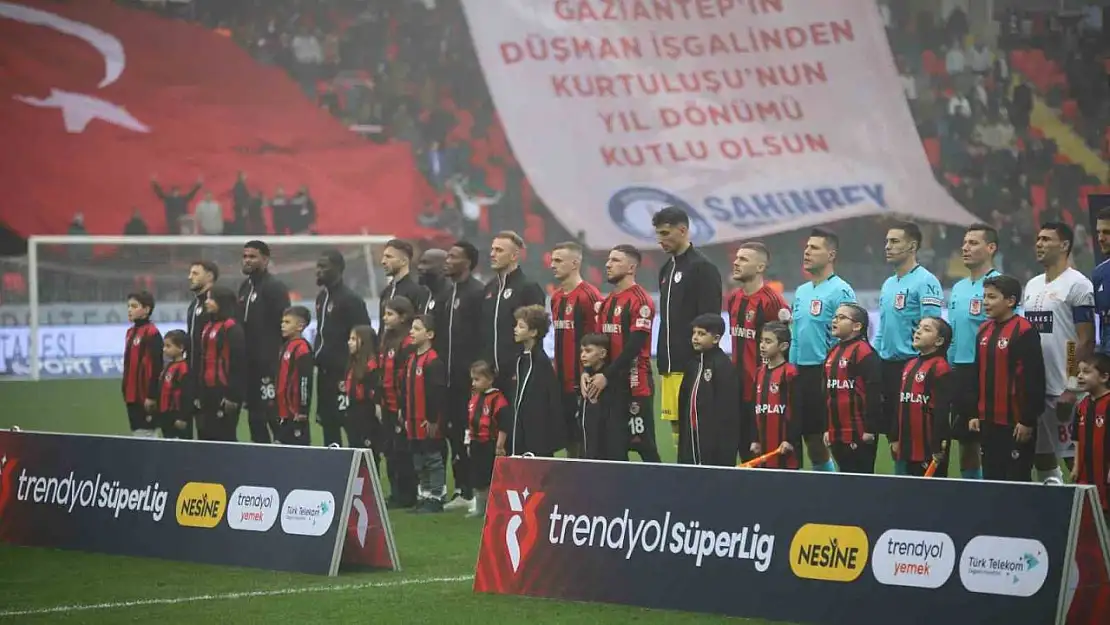 Trendyol Süper Lig: Gaziantep FK: 0 - Antalyaspor: 0 (Maç devam ediyor)