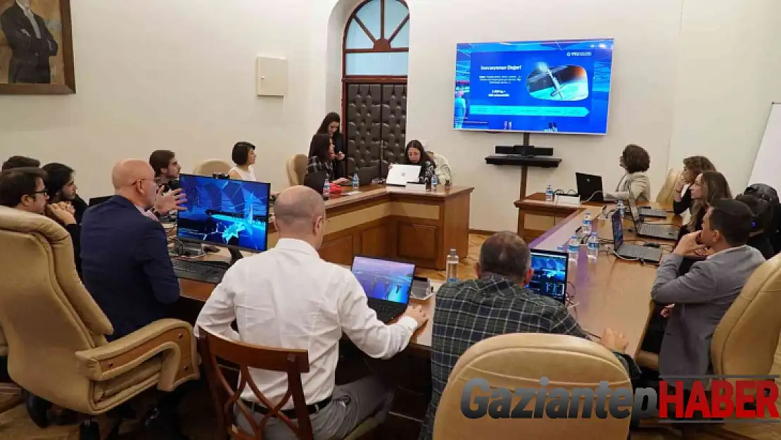 Türkiye'de ilk kez metaverse ortamında ders verildi