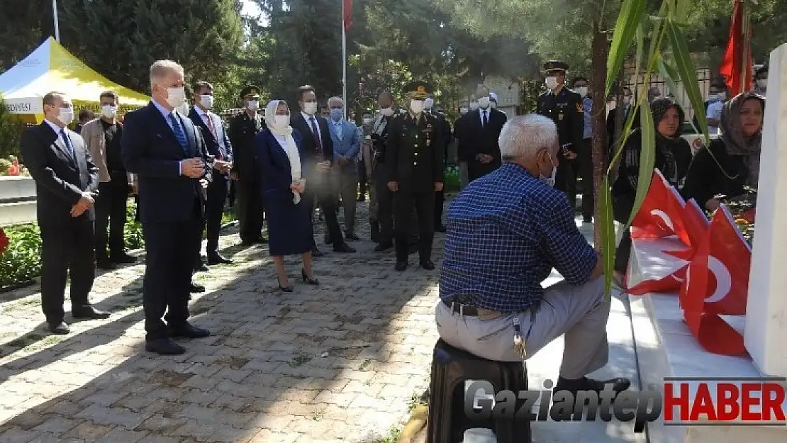 Vali Gül'den imama uyarı