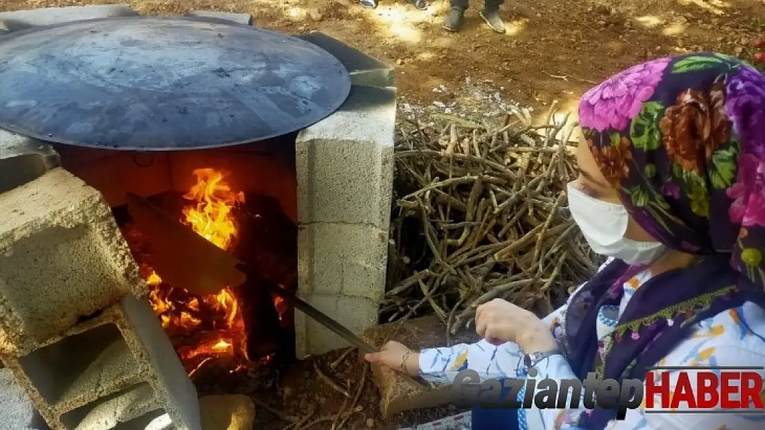Kaymakam hanım bu defa da katmer yaptı