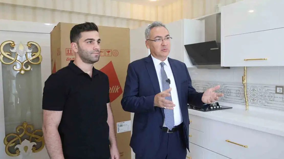 Yeni çiftlerin ev ihtiyaçları giderilmeye başlandı