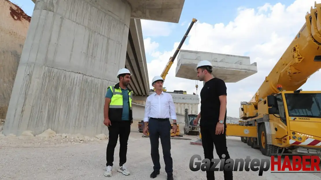 Yeşilvadi üç katlı köprülü kavşak adım adım yükseliyor