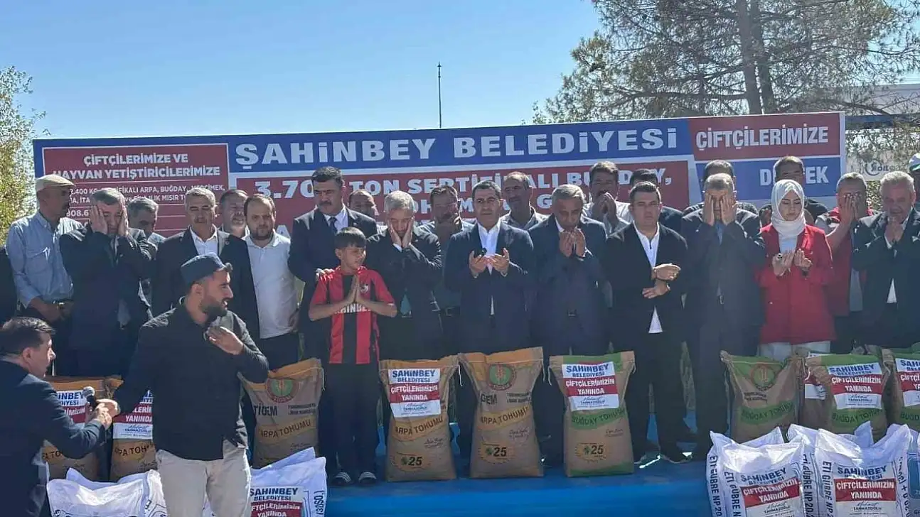 Çiftçilere bin 700 ton tohum ve 2 bin ton gübre desteği