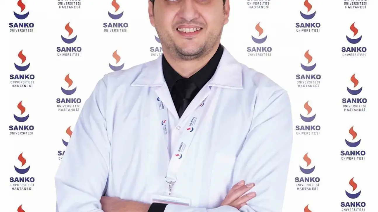 Dr. Öğr. Üyesi Melik: 'Mide kanseri, sessiz ilerler ama erken teşhisle tedavi edilebilir'