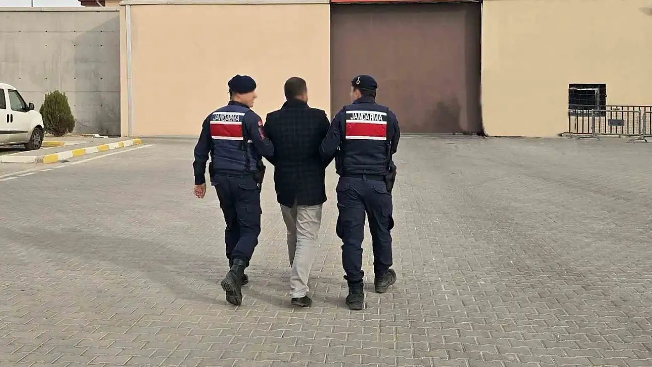 Gaziantep'te aranan 3 şahsı jandarma yakaladı