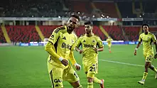 Trendyol Süper Lig: Gaziantep FK: 0 - Fenerbahçe: 2 (İlk yarı)