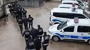 Gaziantep'te 162 litre sıvı metamfetamin ele geçirildi: 6 gözaltı