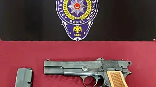 Gaziantep'te düğünde havaya ateş eden şahıs yakalandı: Ateş etme anları kamerada