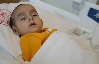 14 aylık Hamza Tuğra ilk kez duydu