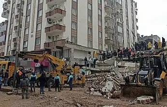51 kişinin öldüğü Furkan Apartmanı'nın kırmızı bültenle aranan firari sanığı müteahhit tutuklandı