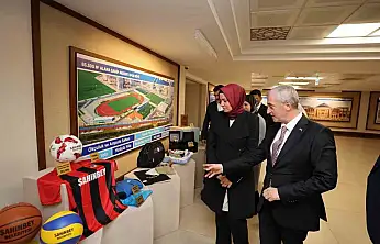 AK Parti Genel Başkan Yardımcısı Dr. Betül Sayan Kaya Şahinbey Belediyesi'nin hizmetlerini takdir etti