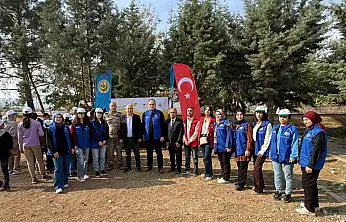 Araban'da Cumhuriyet'in 102. yılı için 102 fidan dikildi