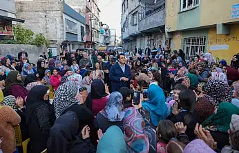 Başkan Yılmaz'ın mahalle ziyareti mitinge dönüştü